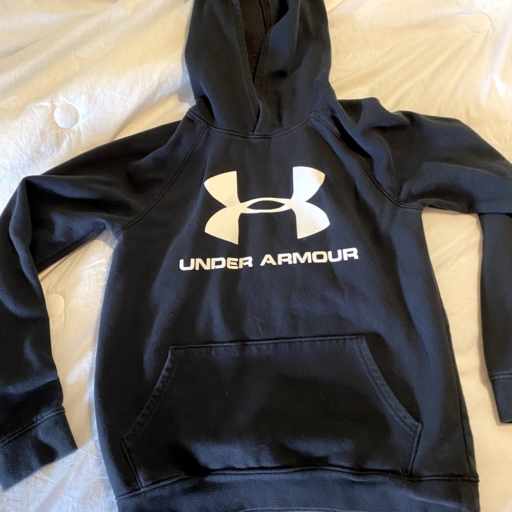 Youth Large Black Under Armor Hoodie